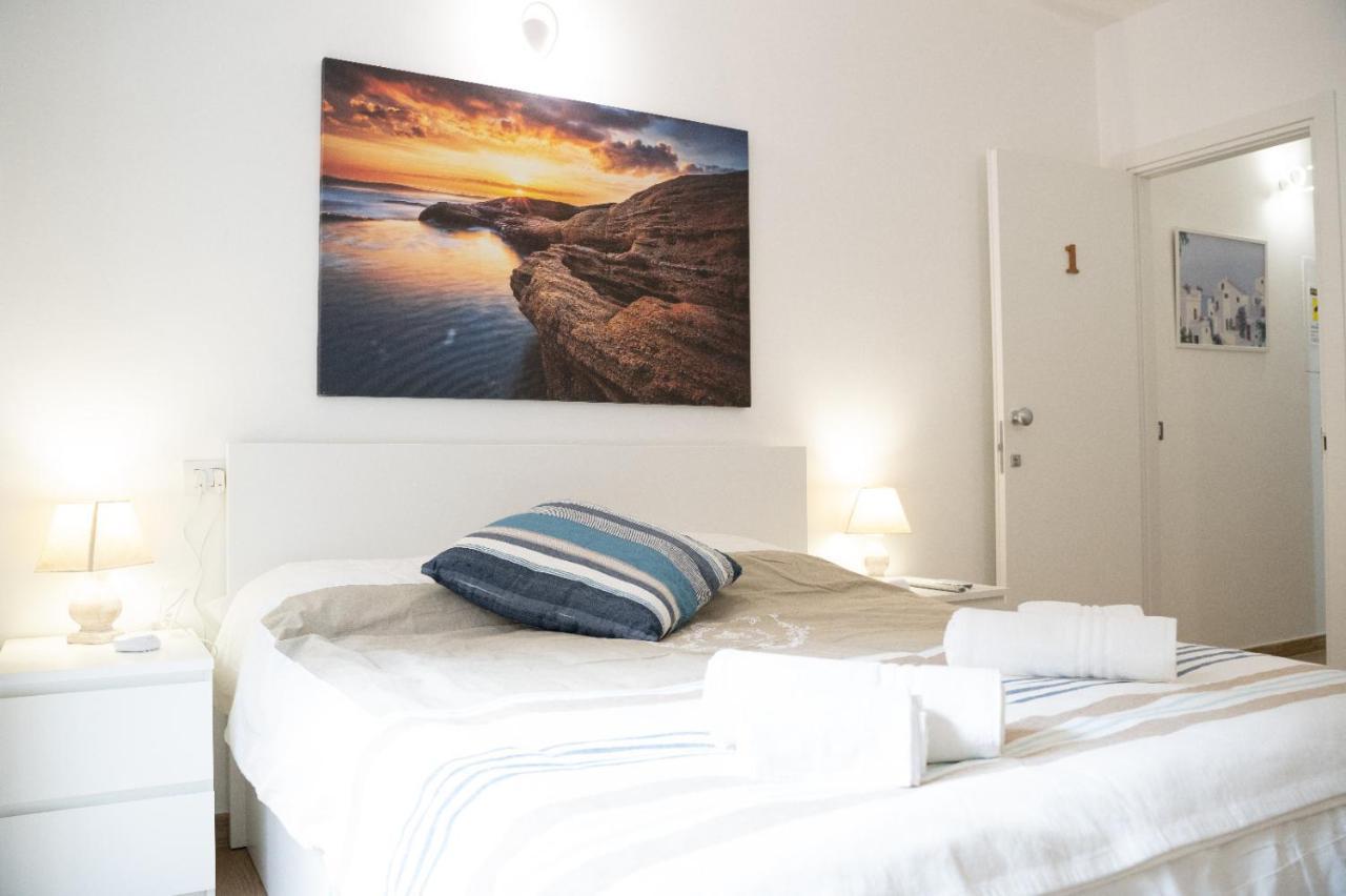 B&B Alighieri 97 Барі Екстер'єр фото
